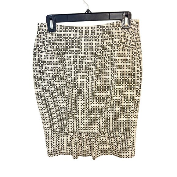 Diane Von Furstenberg DVF Black & White Geometric Skirt Pleated Hem Size 2 - Picture 2 of 6